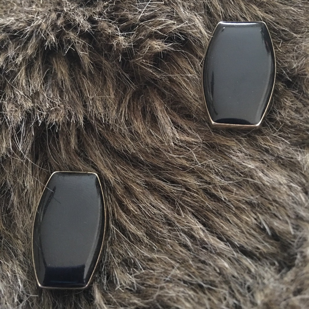 Vintage 80s Weekenders black enamel clip earrings